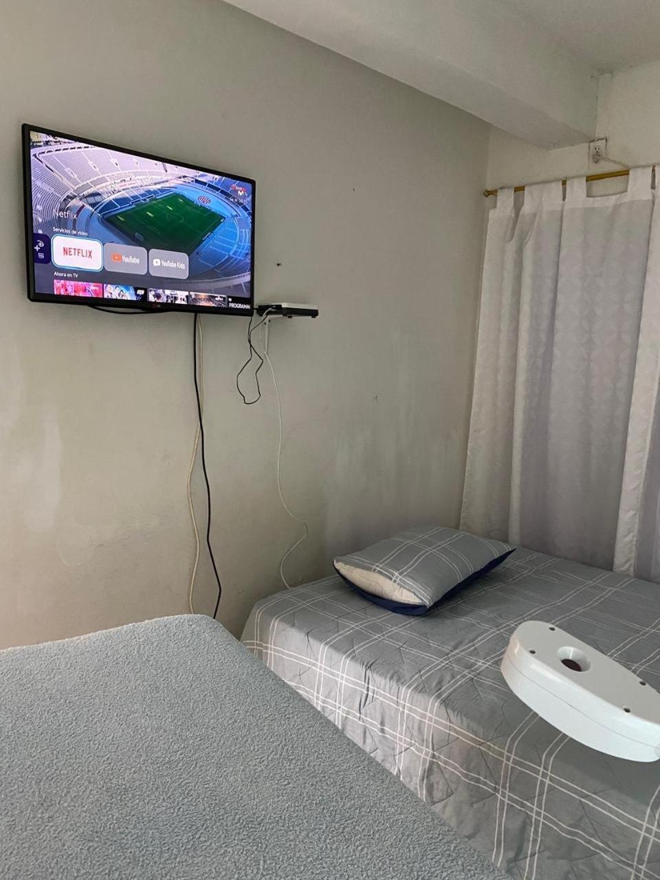 Alojamiento Victoria 2 Cartagena Ngoại thất bức ảnh